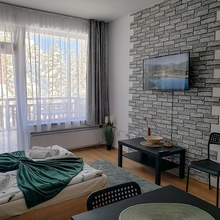 Studios And Apartments - Semiramida Gardens بوروفتس المظهر الخارجي الصورة