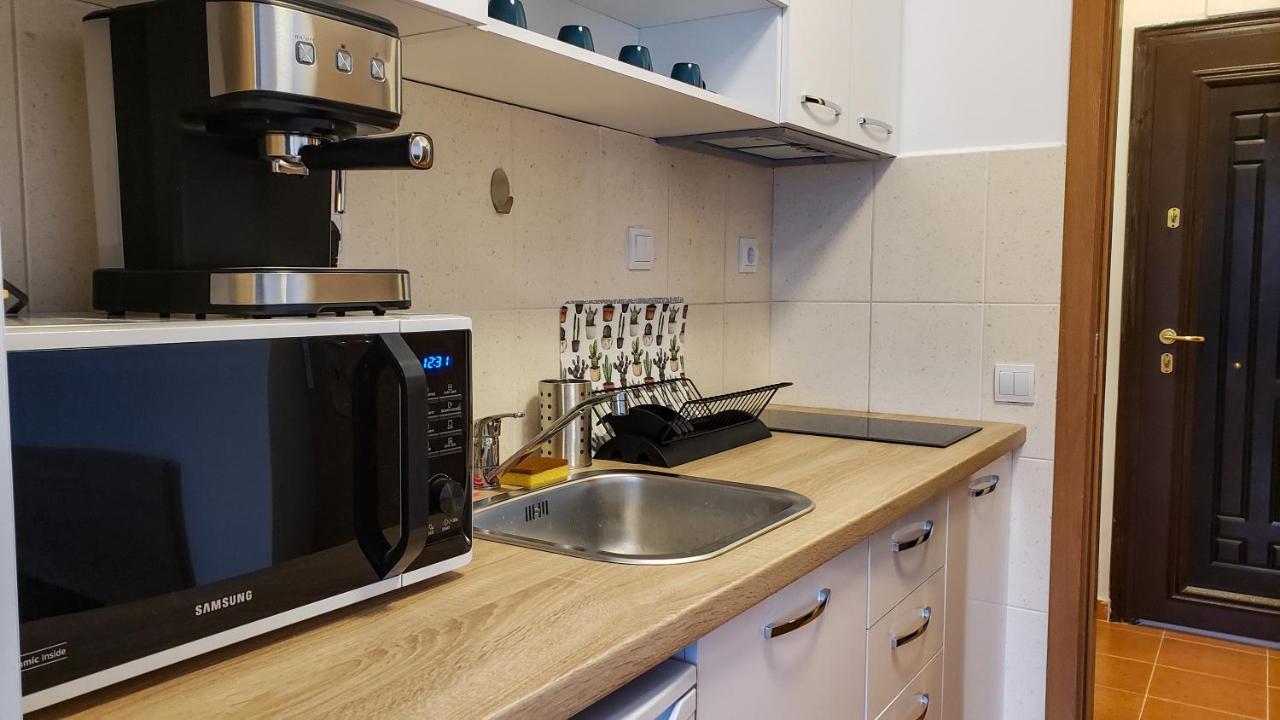 Studios And Apartments - Semiramida Gardens بوروفتس المظهر الخارجي الصورة