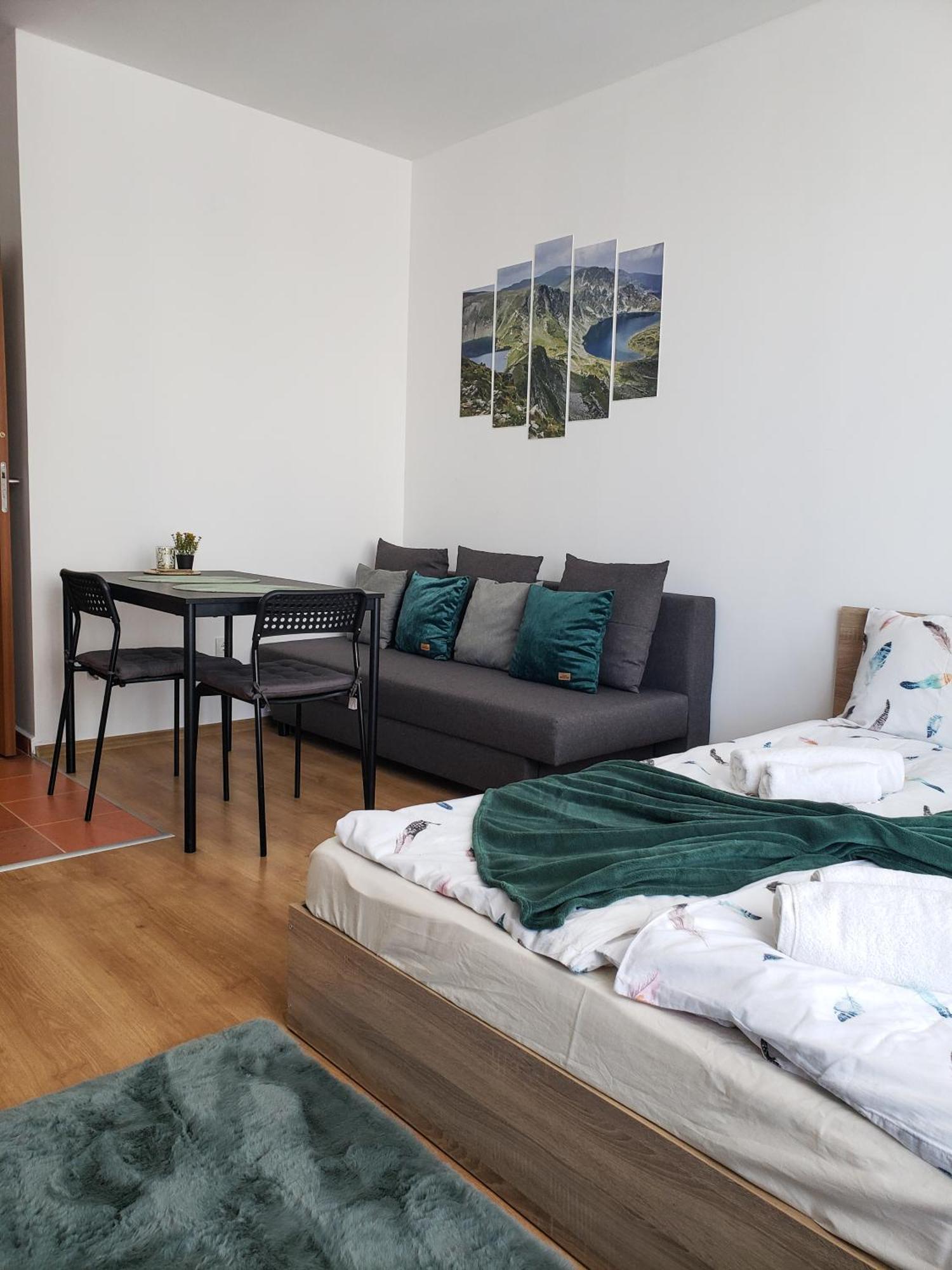Studios And Apartments - Semiramida Gardens بوروفتس المظهر الخارجي الصورة
